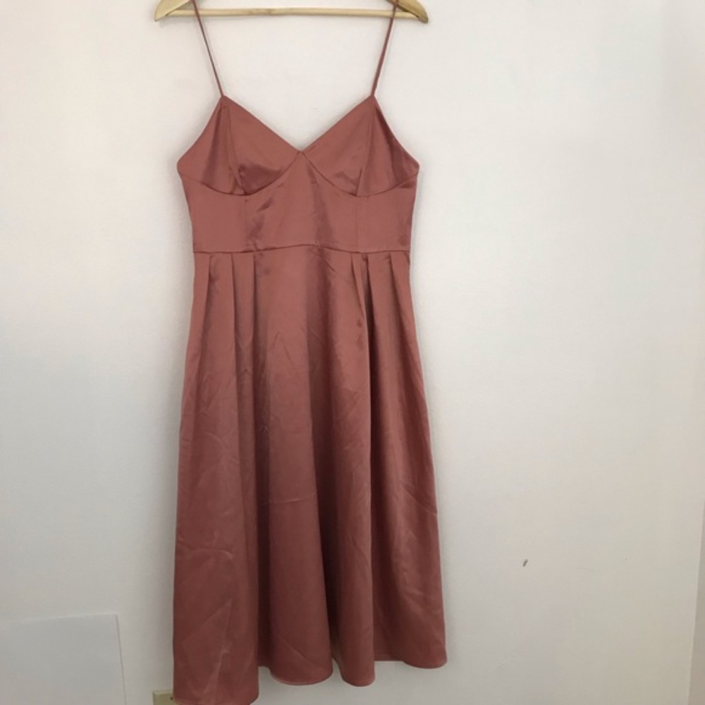 H&M NWT Satin Fit and Flare Midi Dress